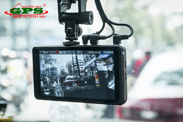 camera hành trình ô tô