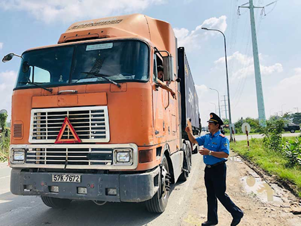 Không trì hoãn lắp đặt camera xe đầu kéo quá lâu