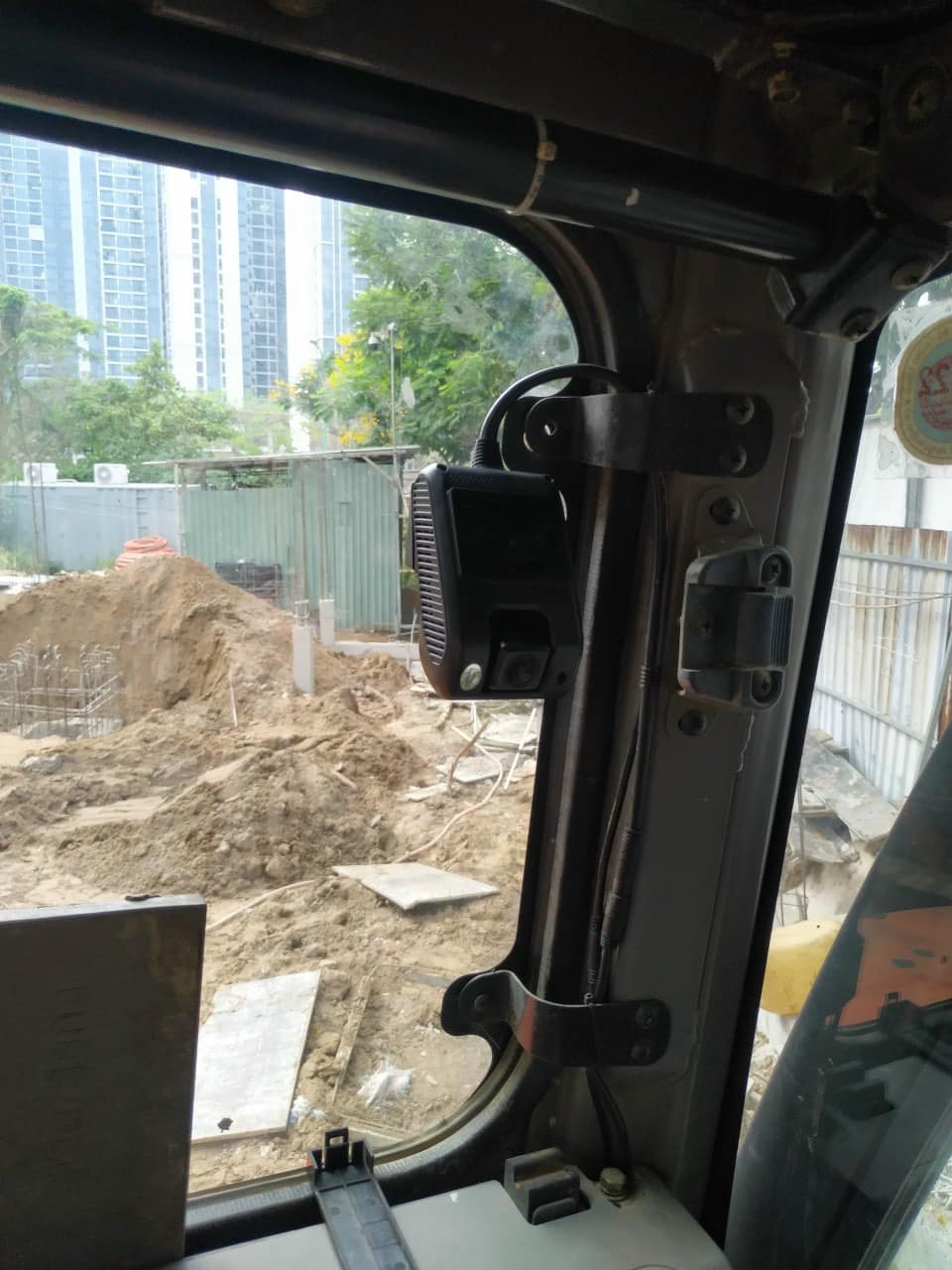 Nguyễn Việt cam kết cung cấp sản phẩm chính hãng, giá tốt nhất trên thị trường